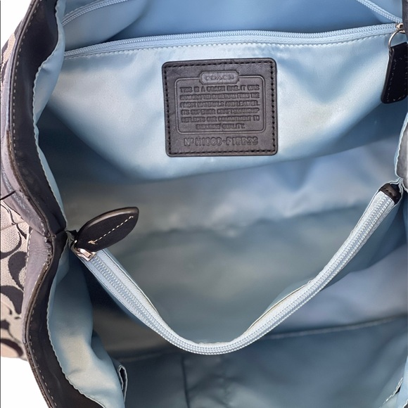 🌸Coach Classic! - Picture 9 of 13